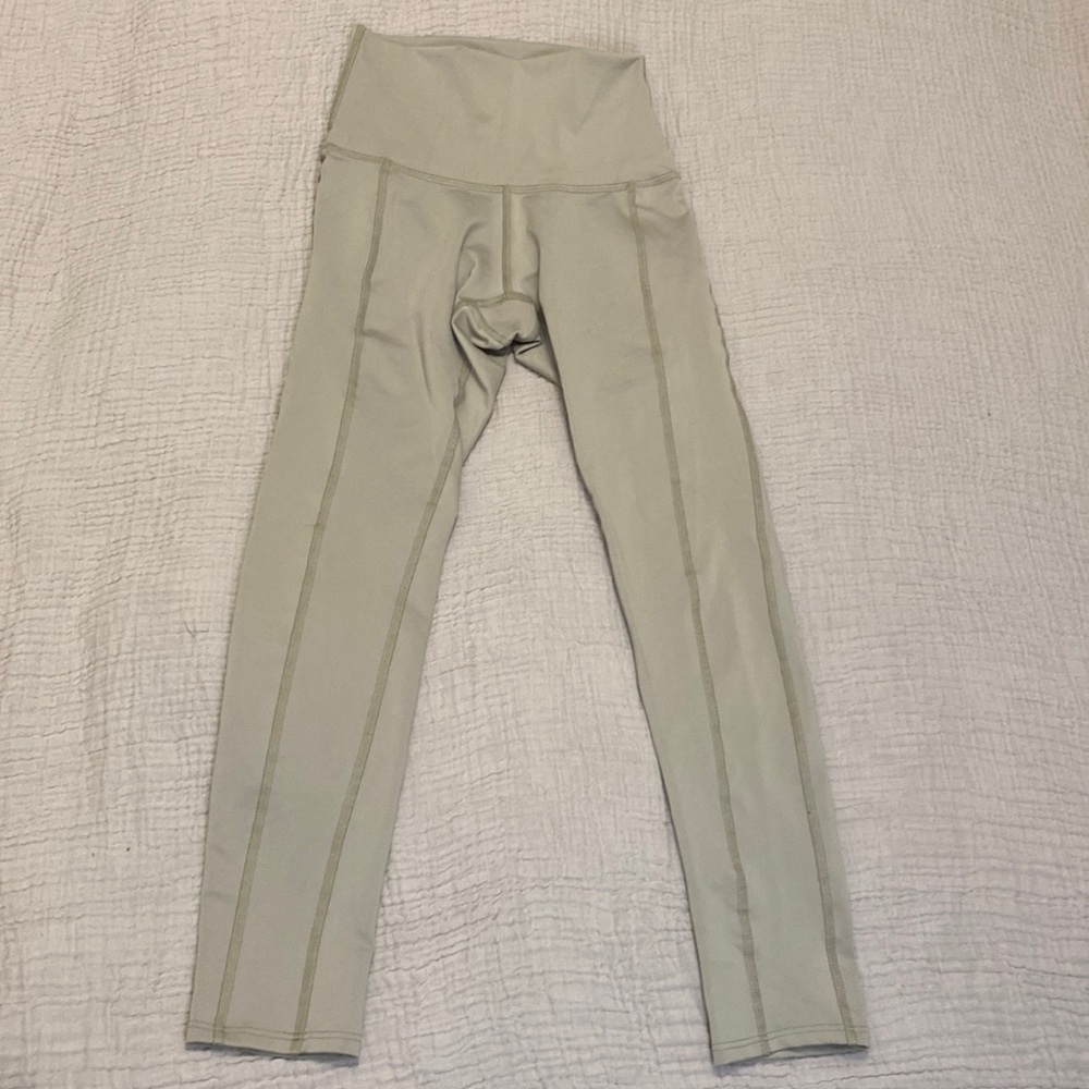 Morgan Stewart Sport Cropped Leggings